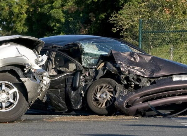 Two cars in accident main process sc720x385 t1660308816